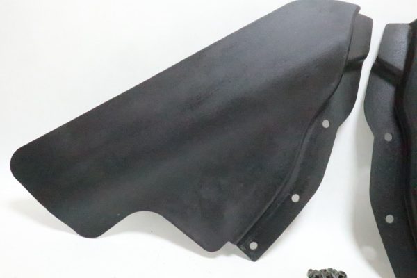2007 Polaris Sportsman 500 Efi 4x4 Inner Left Right Splash Mud Guards Shields USED - Image 2