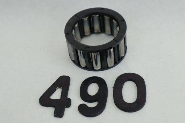 MERCURY 135HP 150HP BEARING 16756A4  V6 USED - Image 9