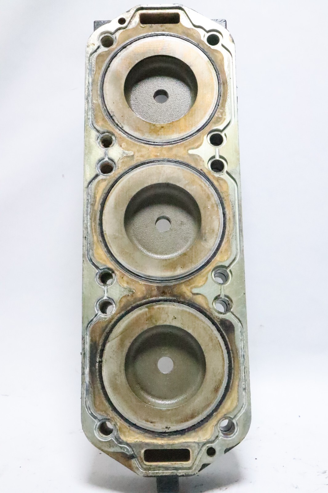 135/150/175/200 HP Mercury Cylinder Head Assembly 2000-2005 858281A9 858281T2 B - Image 9