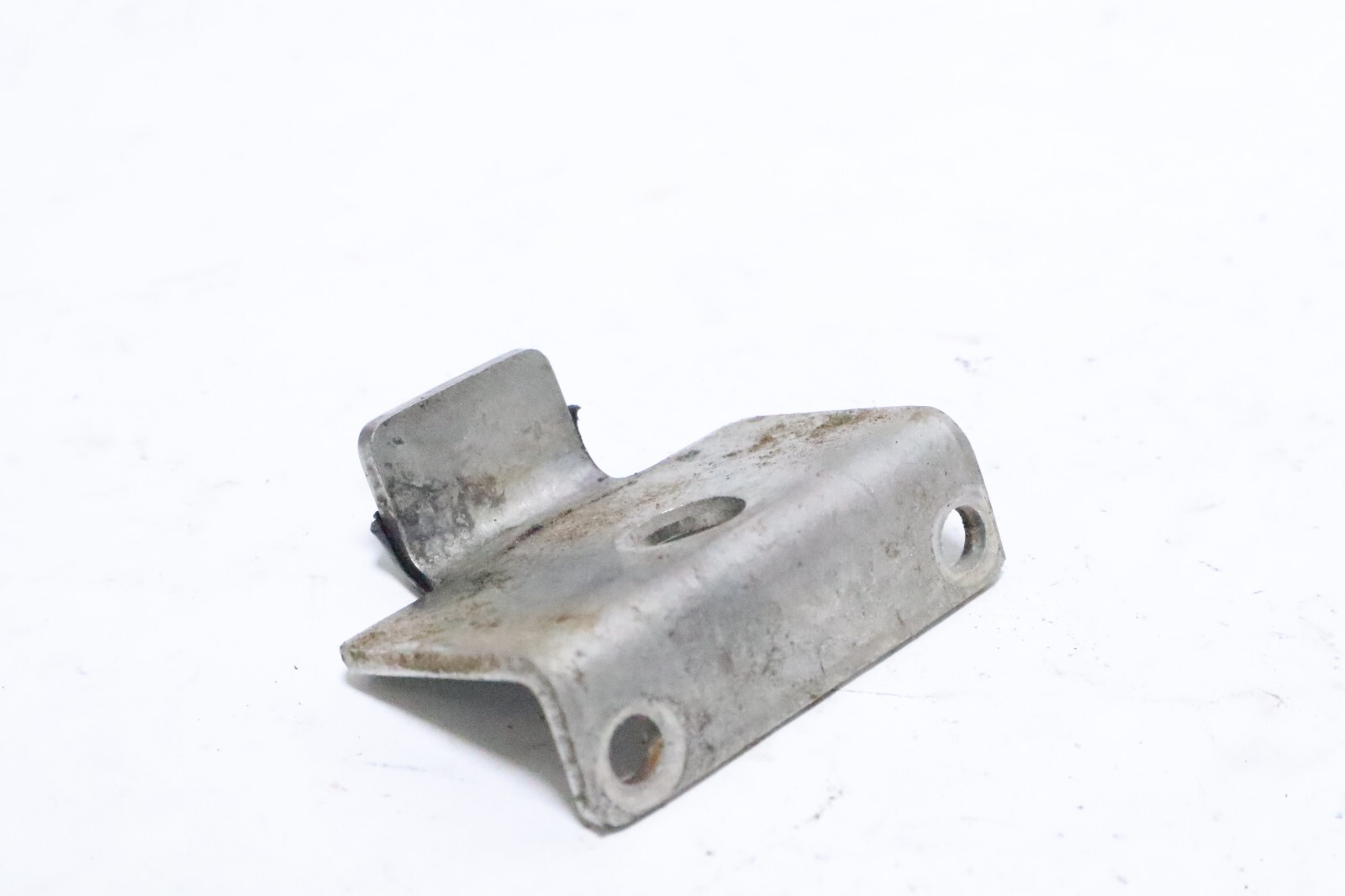 F663480-1 Front Cowl Retainer for Force Outboards - Image 5