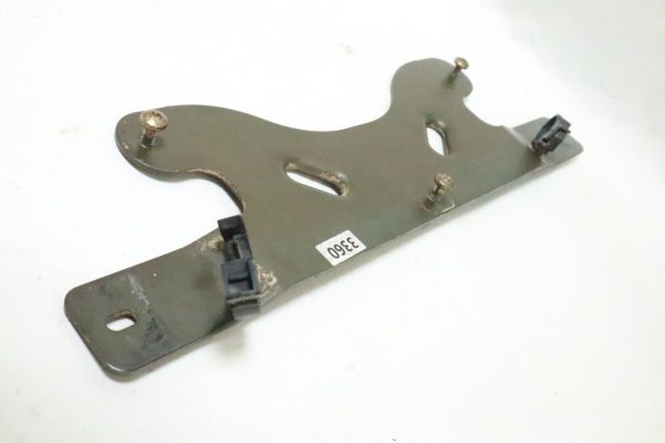 Polaris Sportsman 500 EFI 07 Regulator Mount 5249459 37323  USED - Image 3
