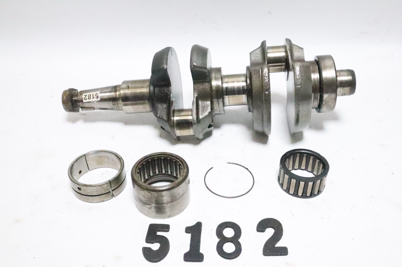 Johnson Evinrude OMC 435702 338958 Crankcase Head - Used - Image 2