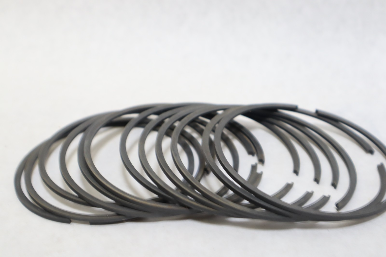 39-44395a12 PISTON RING MERCURY 2.4L EFISET OF (12 PIECES - Image 2
