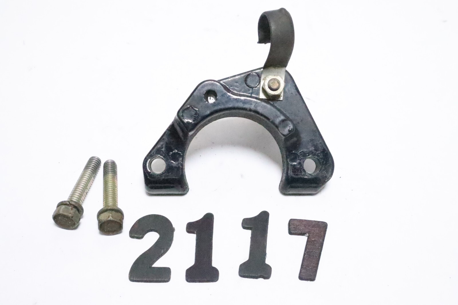 Mercury 402 40 hp 35 hp Outboard Starter Motor Bracket 62064 - Image 2