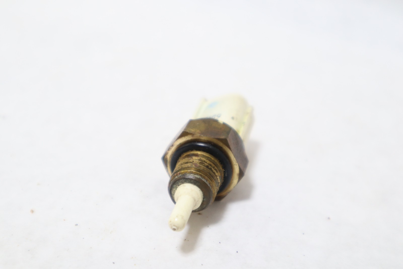 Honda Aquatrax OEM Air Temperature Sensor 02-07 F-12X Turbo Models 37880-PDA-E01 - Image 2