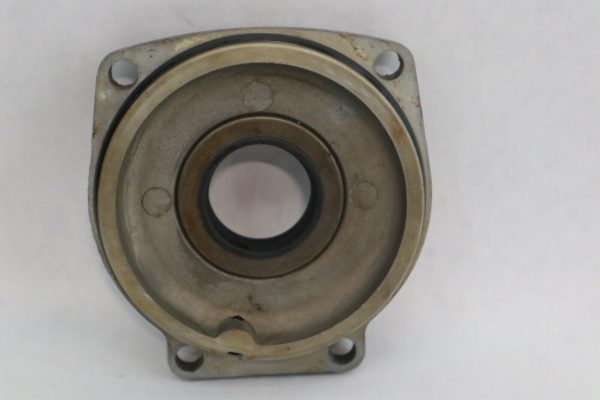 MERCURY END CAP ASSY 7809A1 1156-6311 V-6 2.5L USED - Image 5