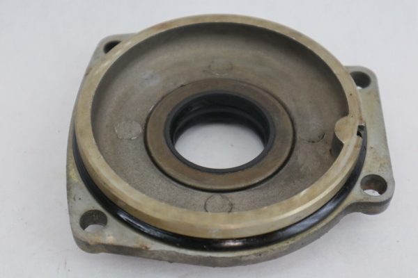 MERCURY END CAP ASSY 7809A1 1156-6311 V-6 2.5L USED - Image 9