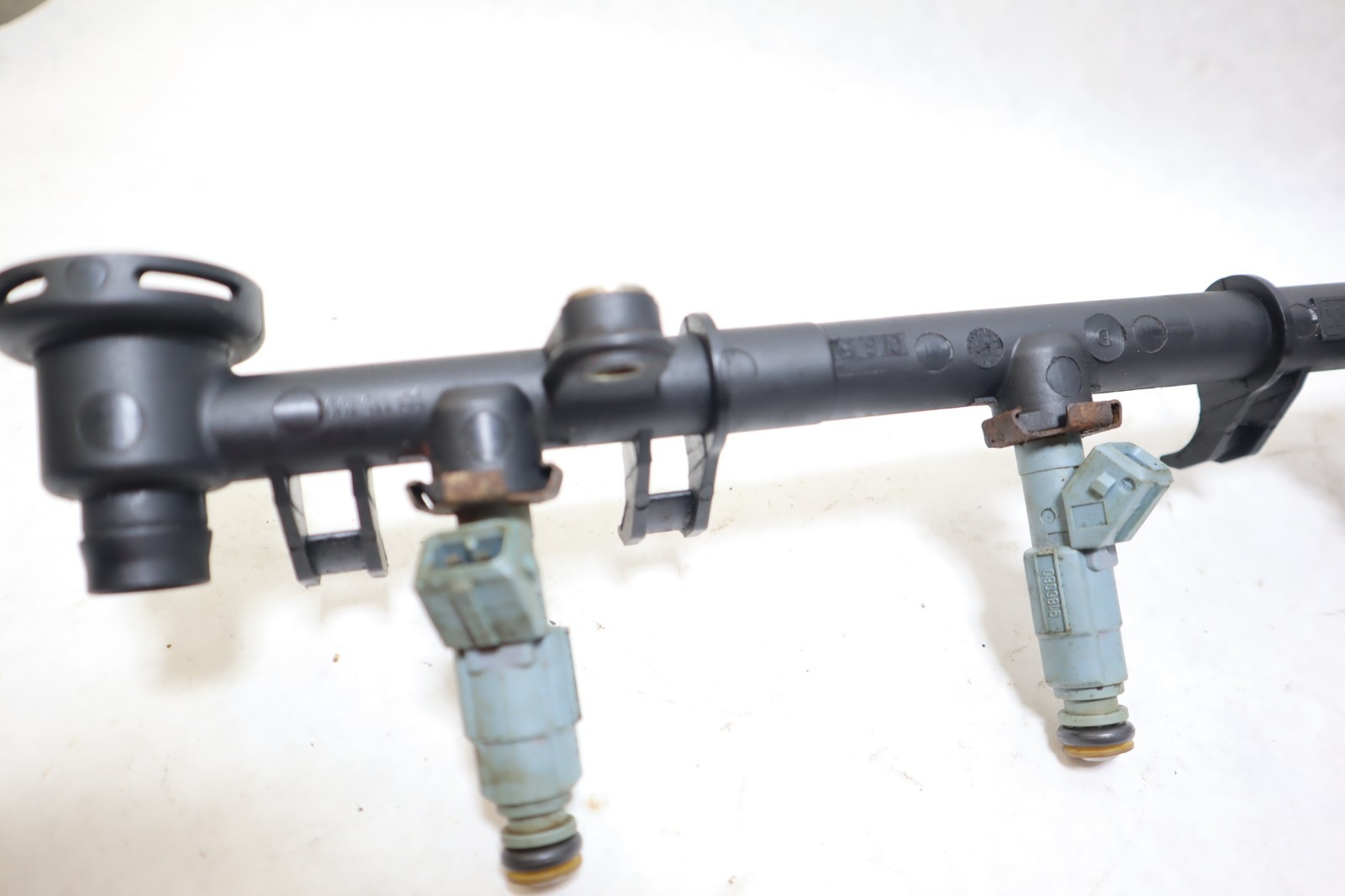 02-08 SEADOO GTX GTI GTS 4 Tec Challenger GTI 130 155 SE RXP FUEL INJECTORS RAIL - Image 6