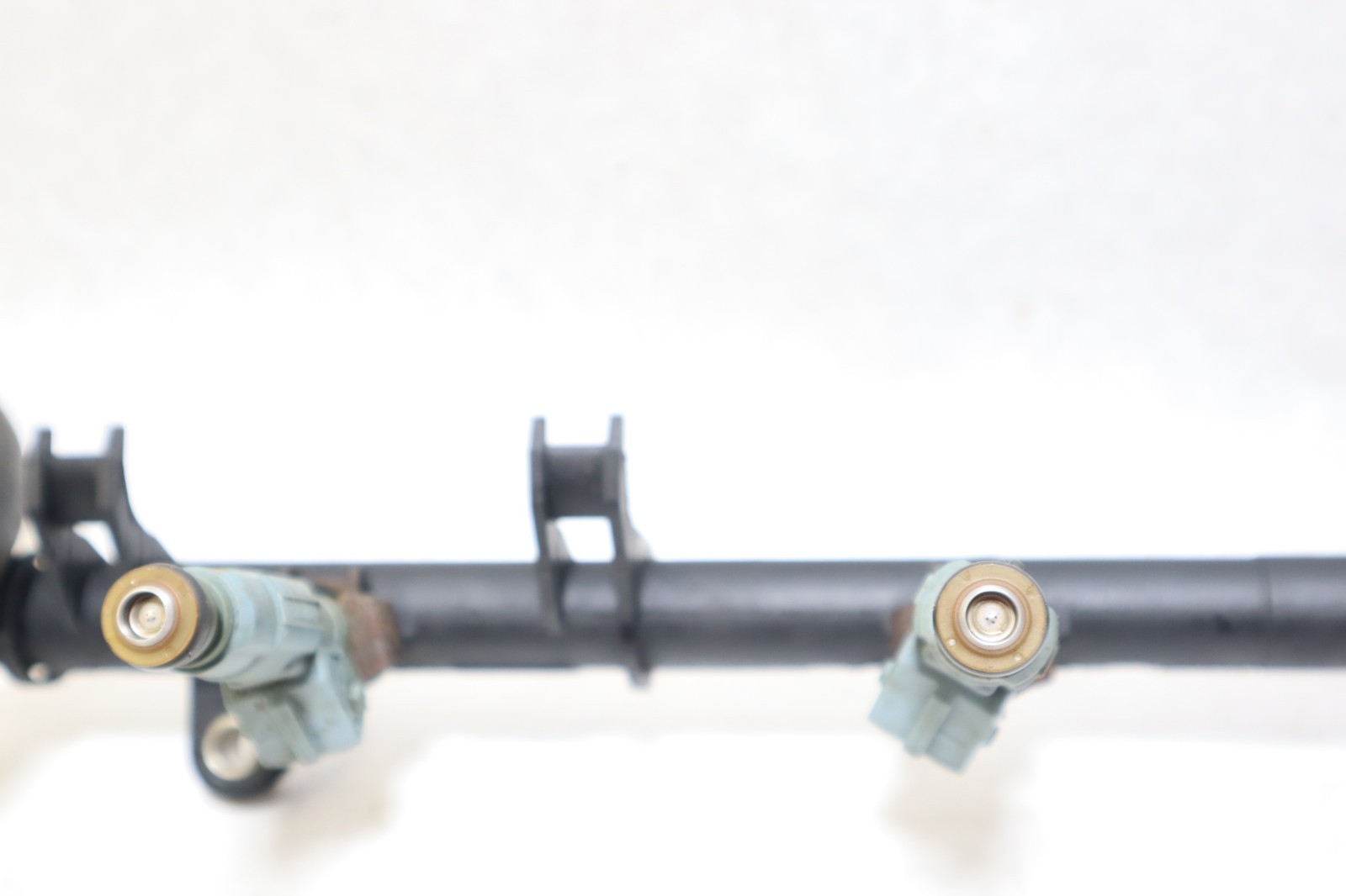 02-08 SEADOO GTX GTI GTS 4 Tec Challenger GTI 130 155 SE RXP FUEL INJECTORS RAIL - Image 13