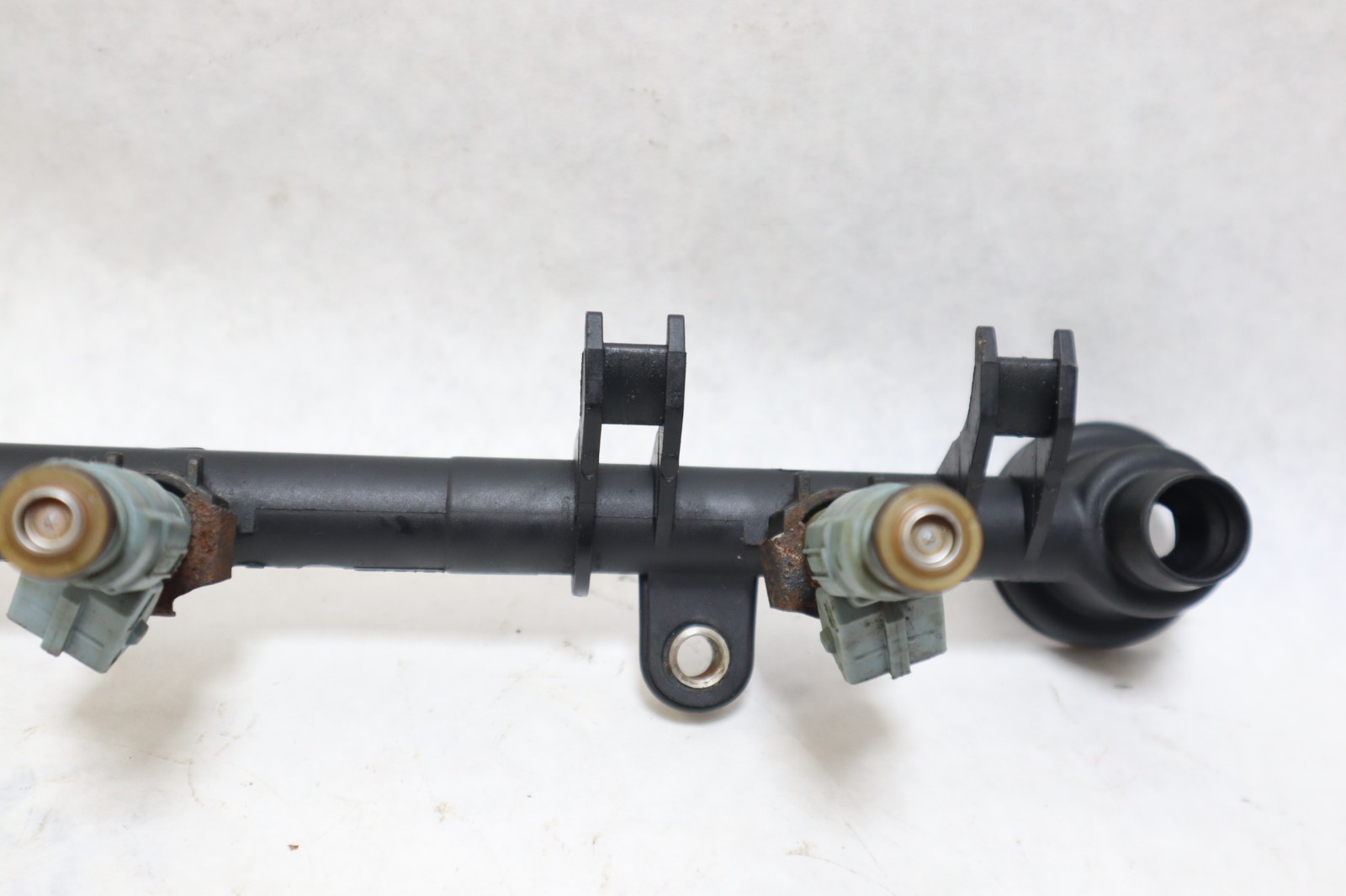 02-08 SEADOO GTX GTI GTS 4 Tec Challenger GTI 130 155 SE RXP FUEL INJECTORS RAIL - Image 14