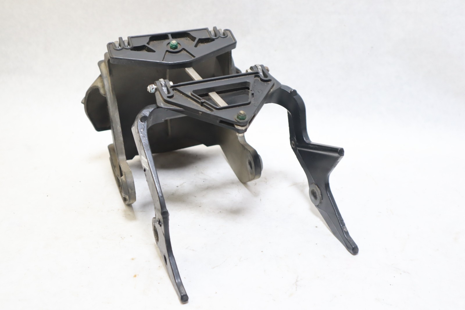 2007-2011 Sea-Doo GTI SE 130 155 OEM Reverse Gate Bucket 268000028 - Image 2