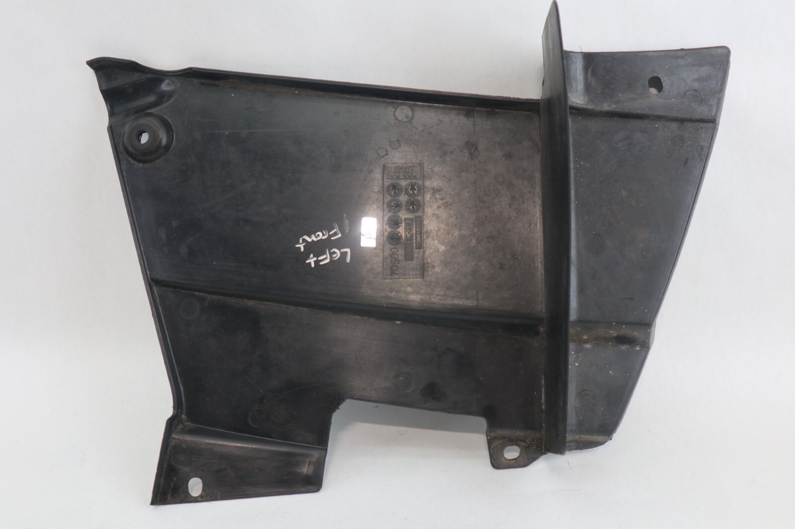 Can-Am Outlander 400 330 8 Splash Guard Front Inner Left 705000652 - Image 5