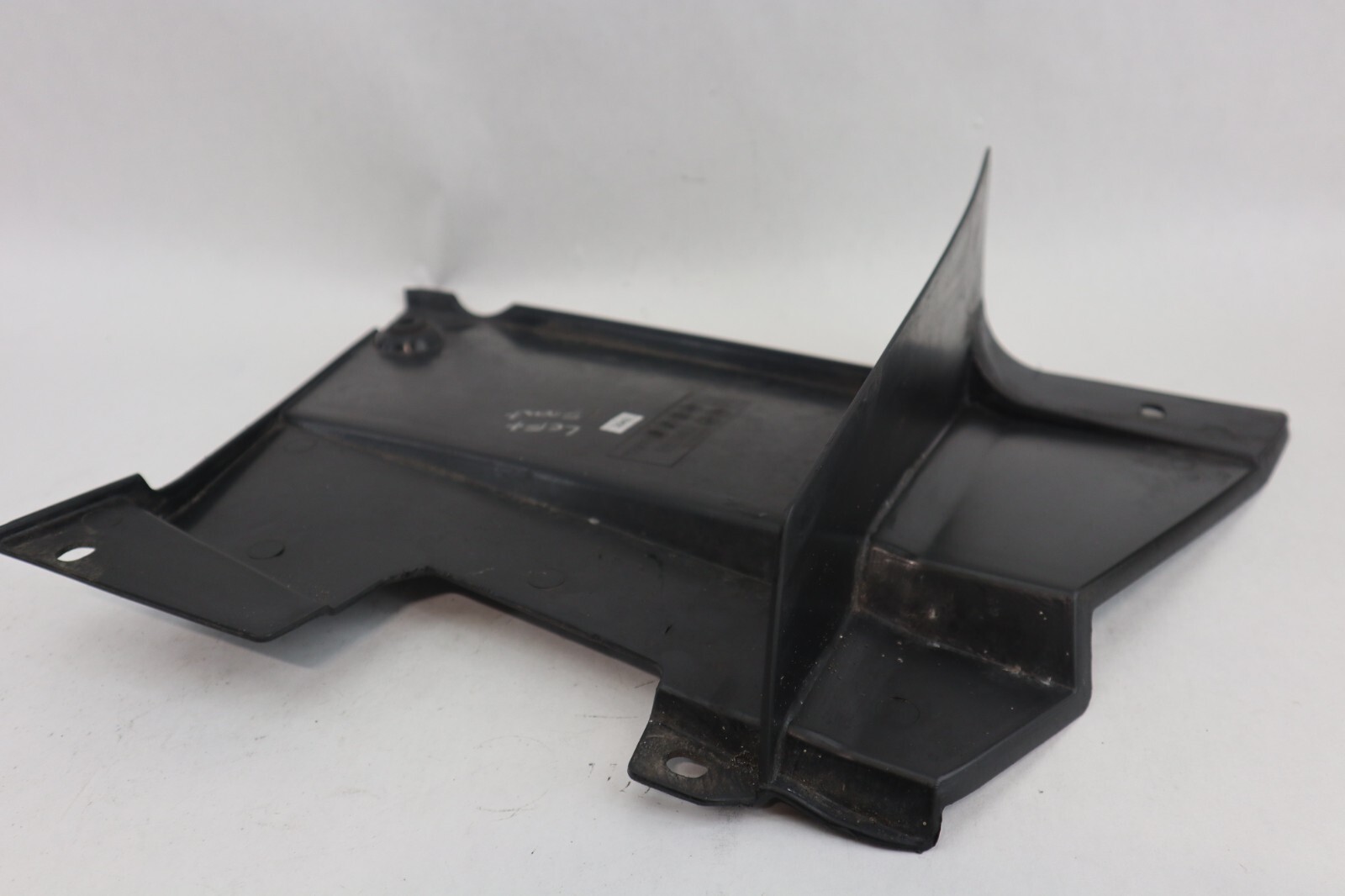 Can-Am Outlander 400 330 8 Splash Guard Front Inner Left 705000652 - Image 8