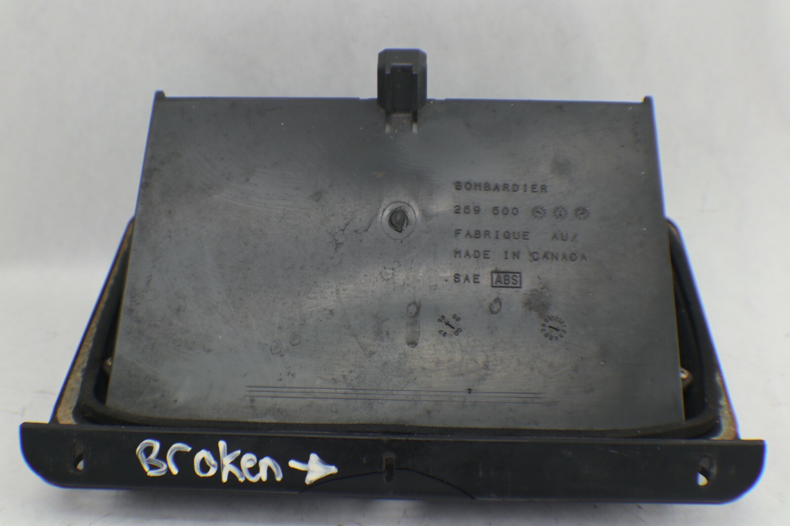 OEM 1998 98 99 SEADOO GSX LTD LIMITED 2000 GSX RFI HOOD STORAGE GLOVE BOX E24-6 - Image 2