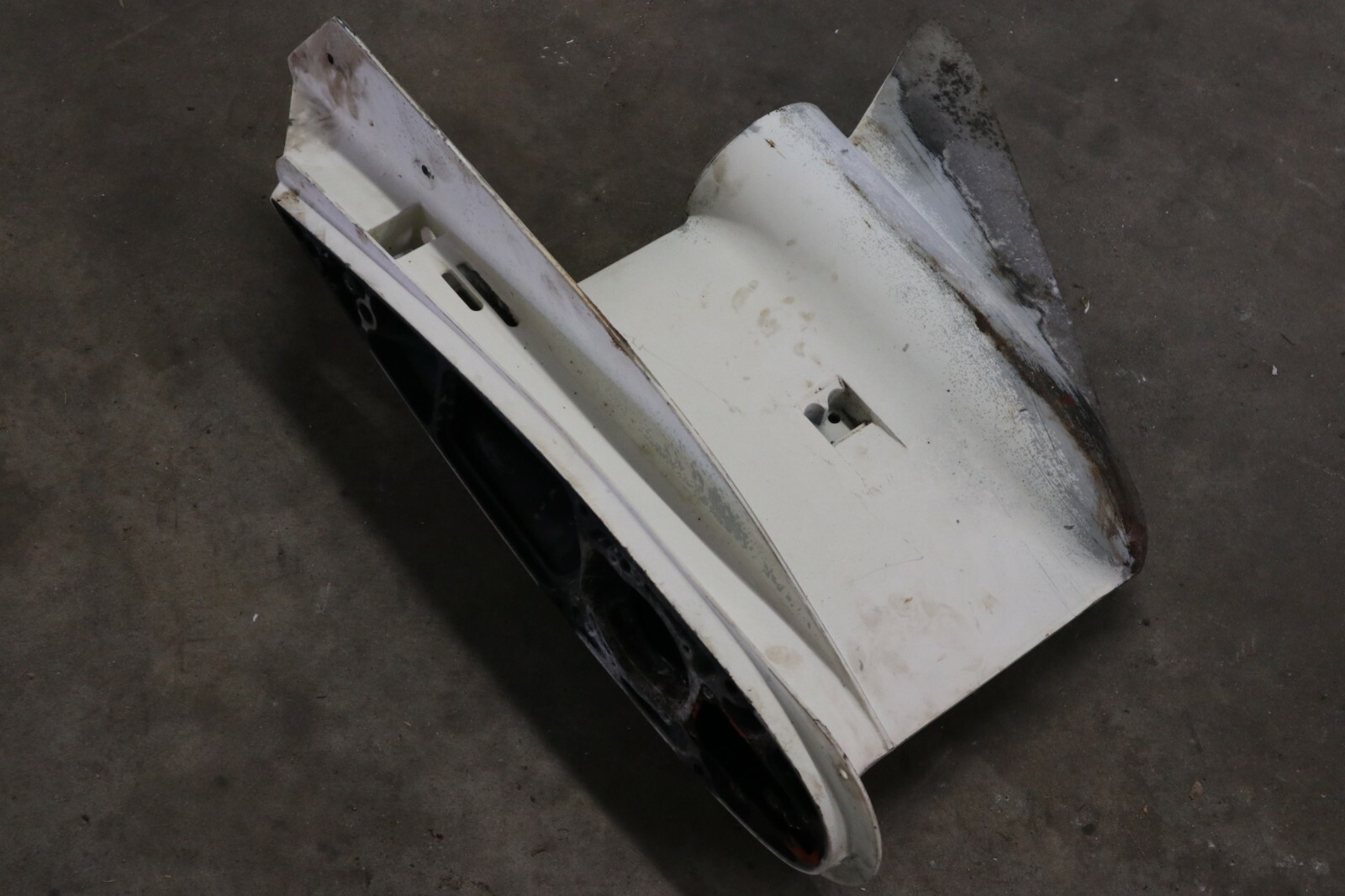 439972 OMC Evinrude Johnson V4 & V6 Gear Case - Image 10