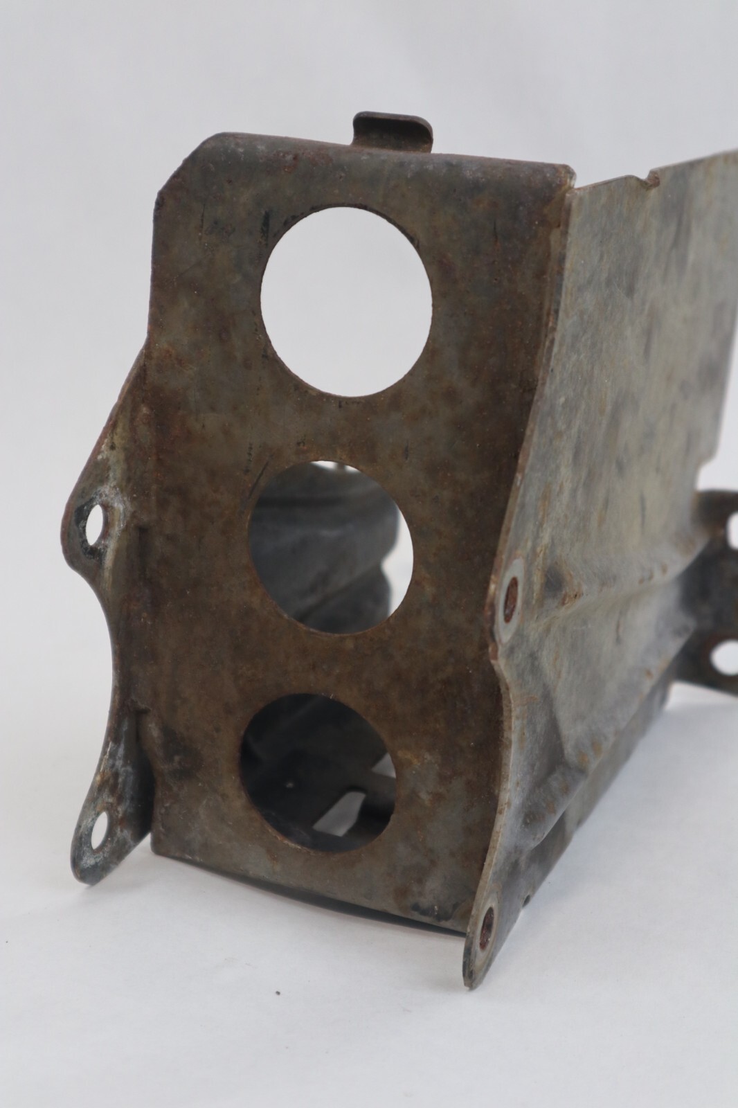 2004 BOMBARDIER OUTLANDER 330 400 BATTERY TRAY BOX 705200814 - Image 9