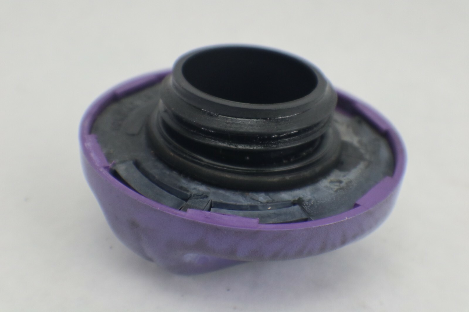 Sea Doo 1998-03 GSX Limited, GS, GSX -Purple Oil Cap 275000220 - Image 10
