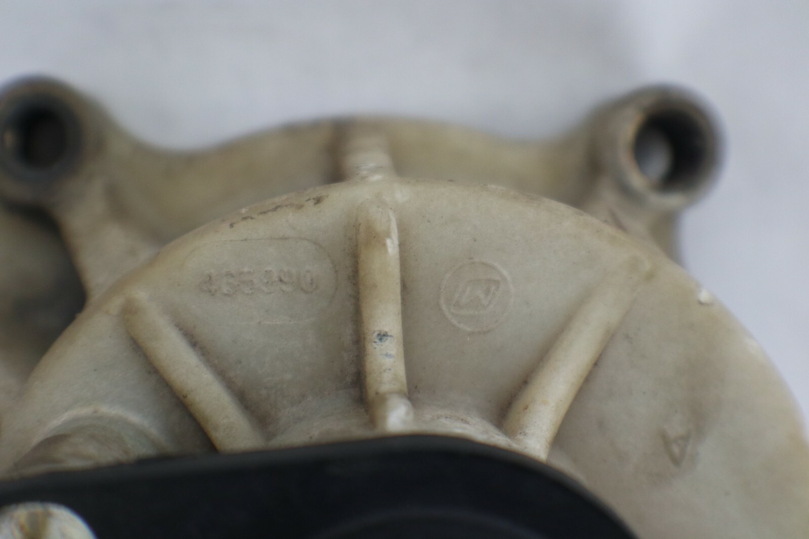 395040 330383 330379 Evinrude 1985-92 Impeller Housing, Cup & Plate 80 88 90+ HP - Image 4
