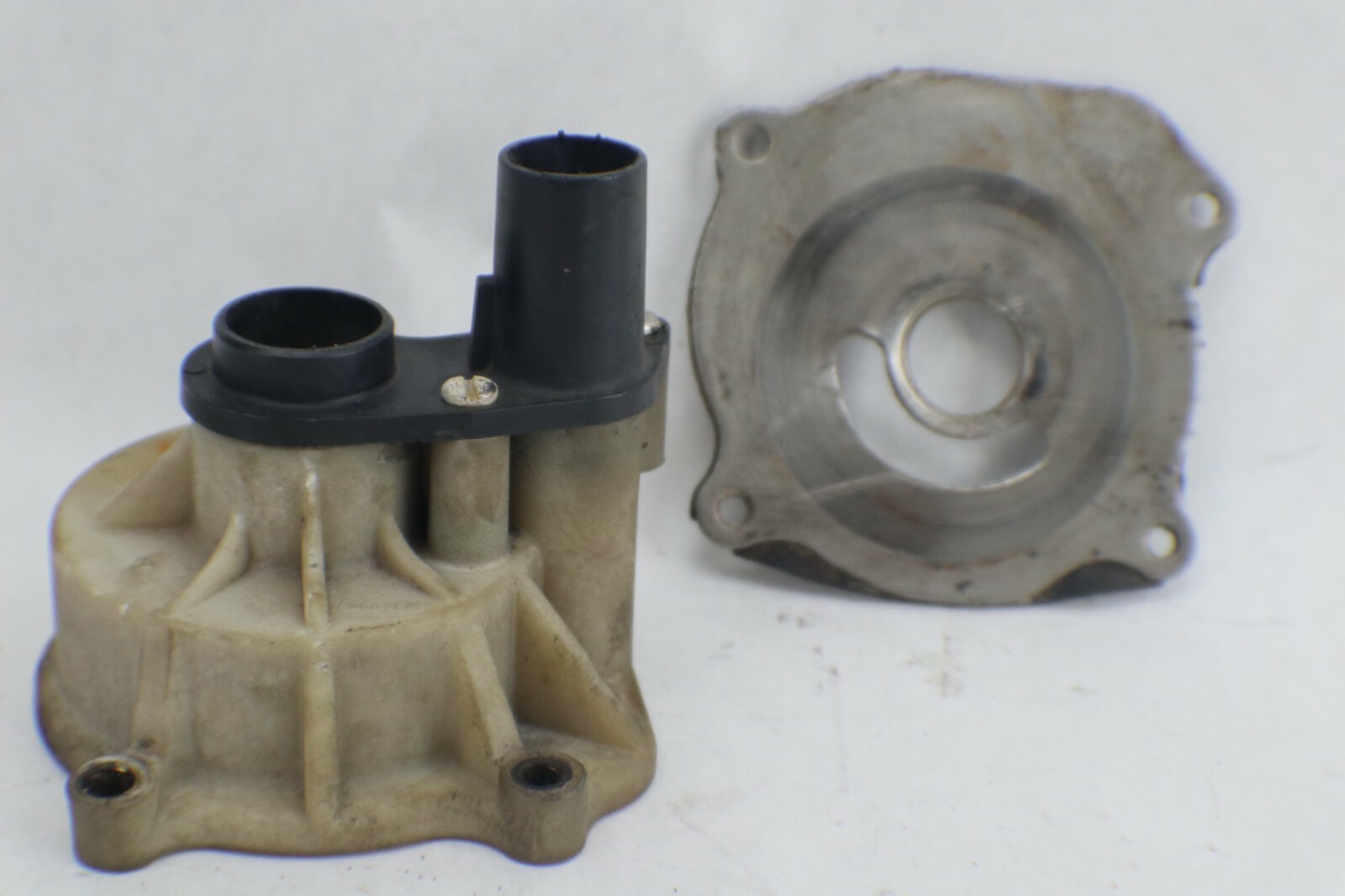 395040 330383 330379 Evinrude 1985-92 Impeller Housing, Cup & Plate 80 88 90+ HP - Image 6