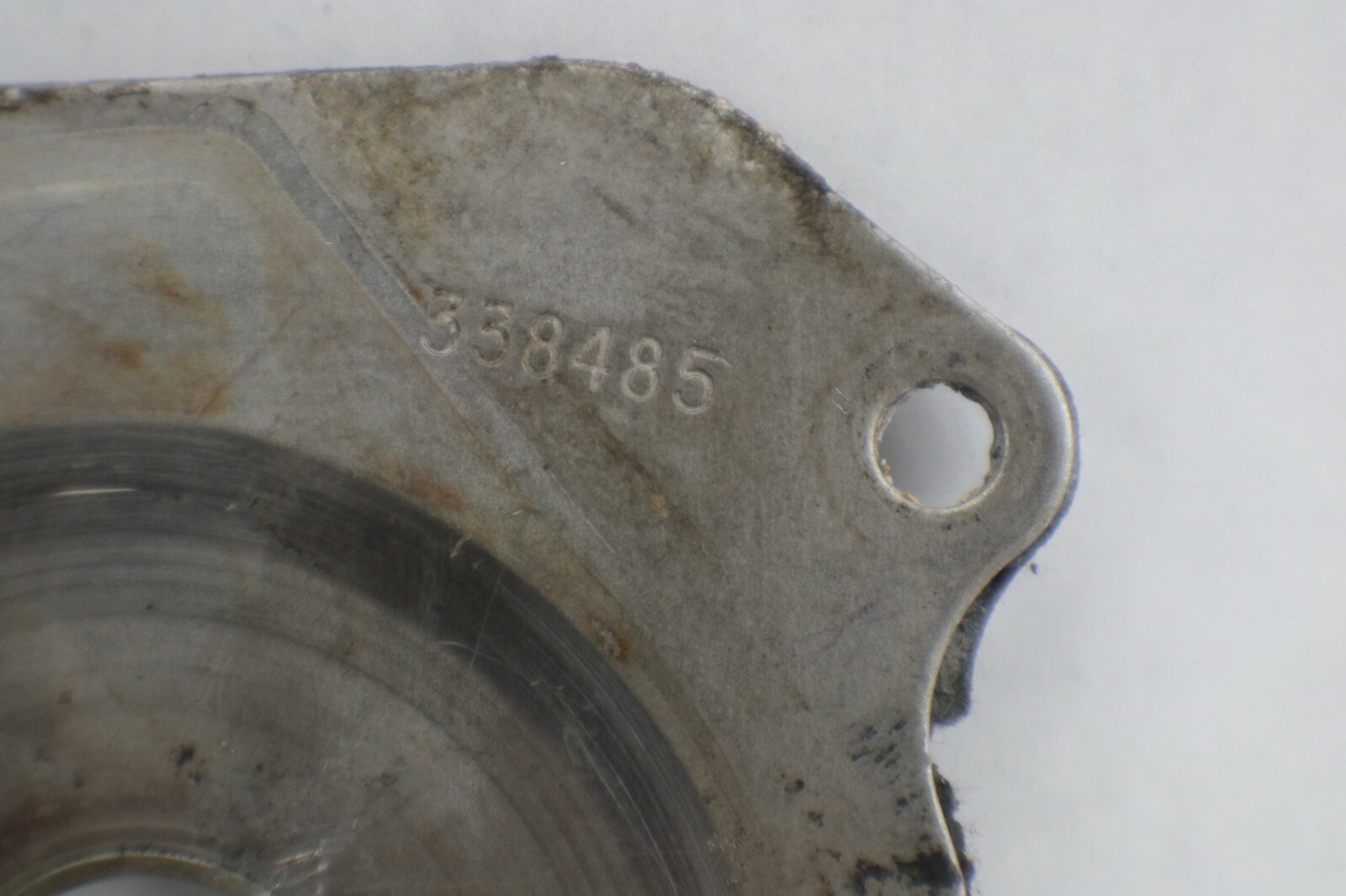 395040 330383 330379 Evinrude 1985-92 Impeller Housing, Cup & Plate 80 88 90+ HP - Image 7