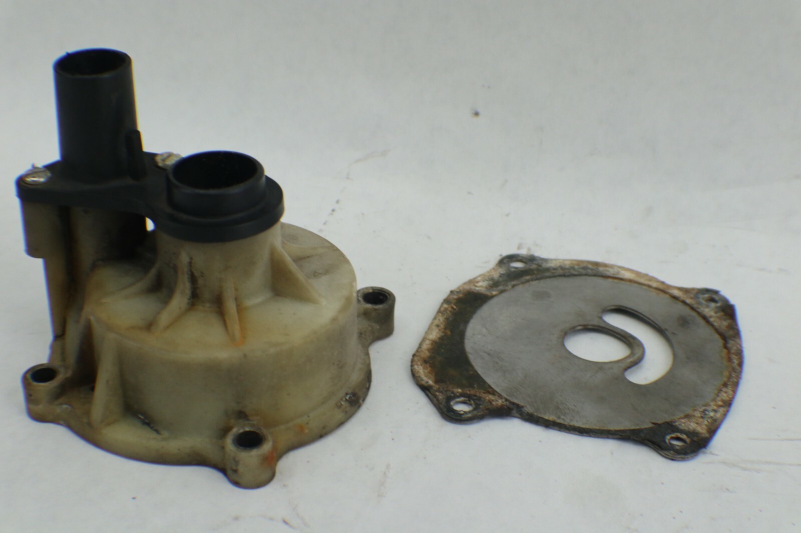 395040 330383 330379 Evinrude 1985-92 Impeller Housing, Cup & Plate 80 88 90+ HP - Image 10