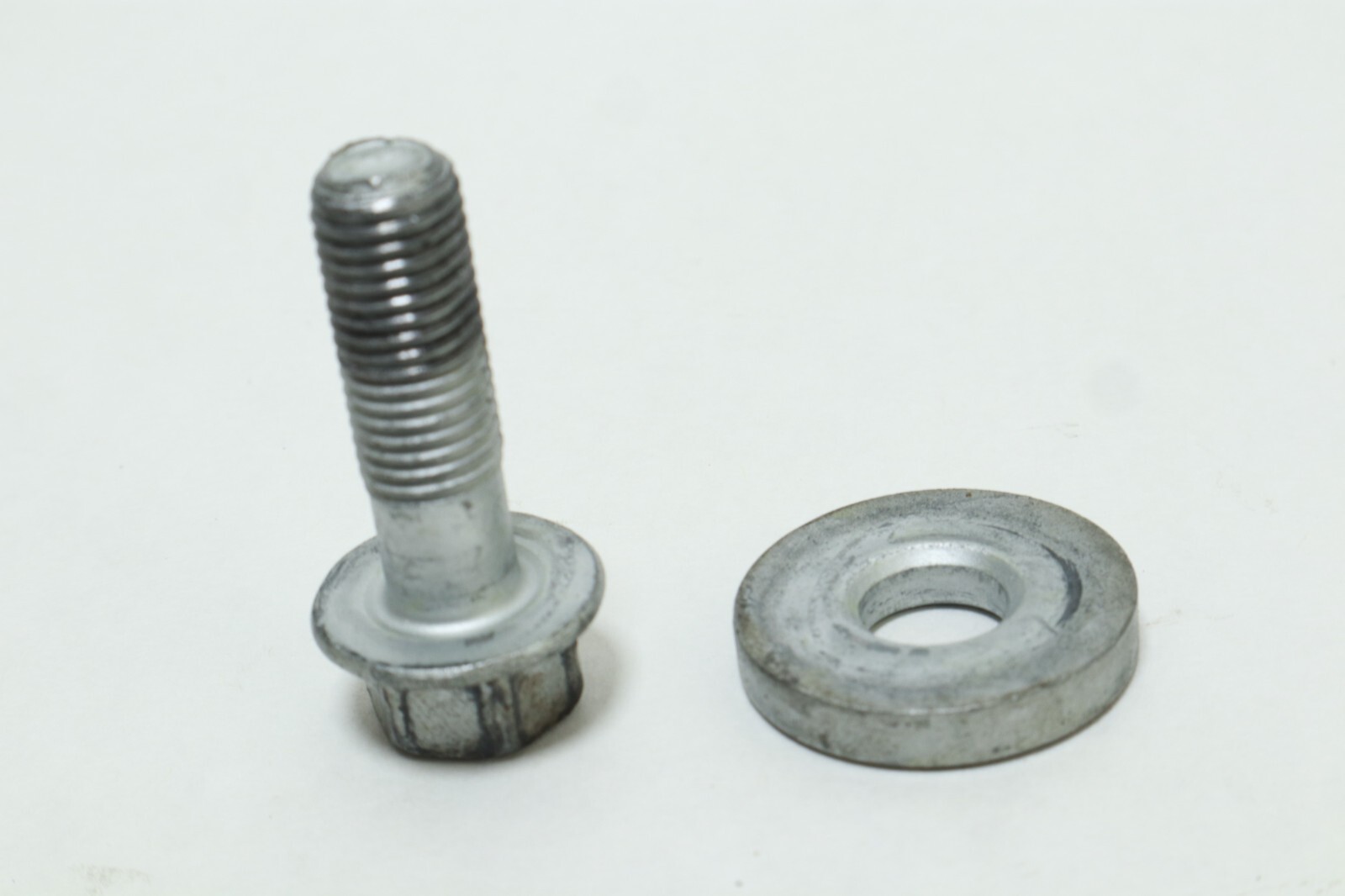 90031-ZV5-000, Bolt, Flange (10X32) (Hond Honda 1998 , 40hp , 3CYL , BF40AW LRA - Image 8