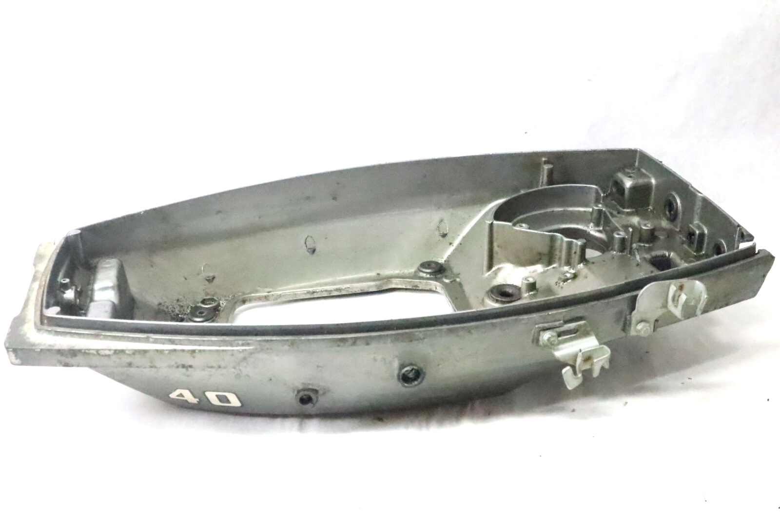 1977-1988 Mariner 40 hp 2168-9382M outboard bottom cowl OEM