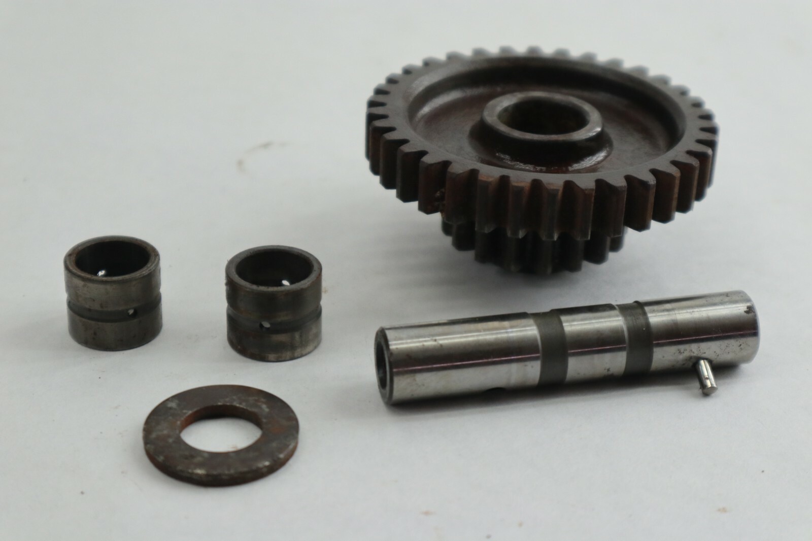 1985 85 HONDA STC 250 ES ATC250ES BIG RED REVERSE IDLER GEAR & SHAFT ASY - Image 2