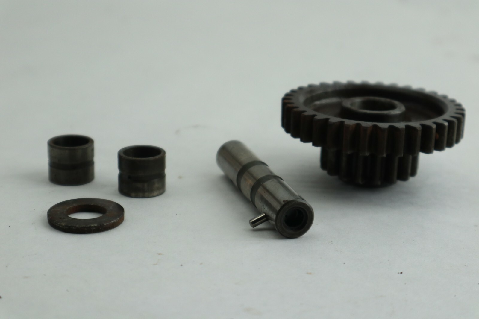 1985 85 HONDA STC 250 ES ATC250ES BIG RED REVERSE IDLER GEAR & SHAFT ASY - Image 7