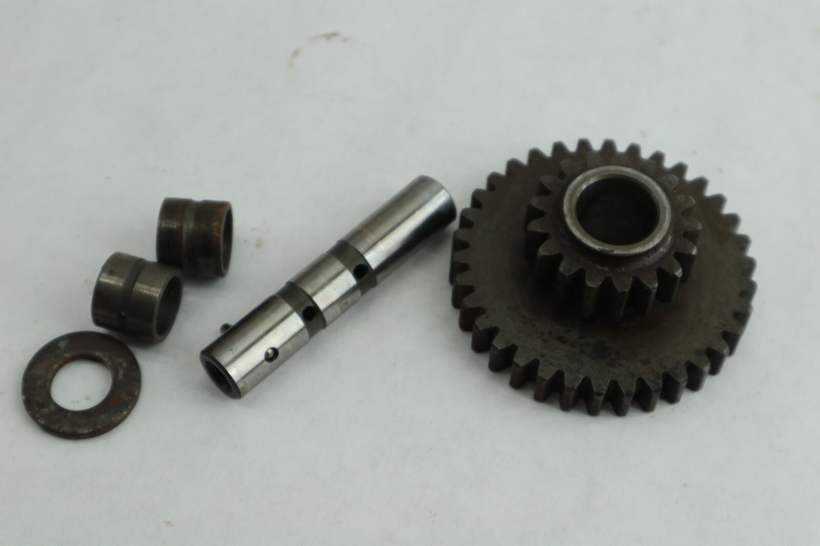 1985 85 HONDA STC 250 ES ATC250ES BIG RED REVERSE IDLER GEAR & SHAFT ASY - Image 8