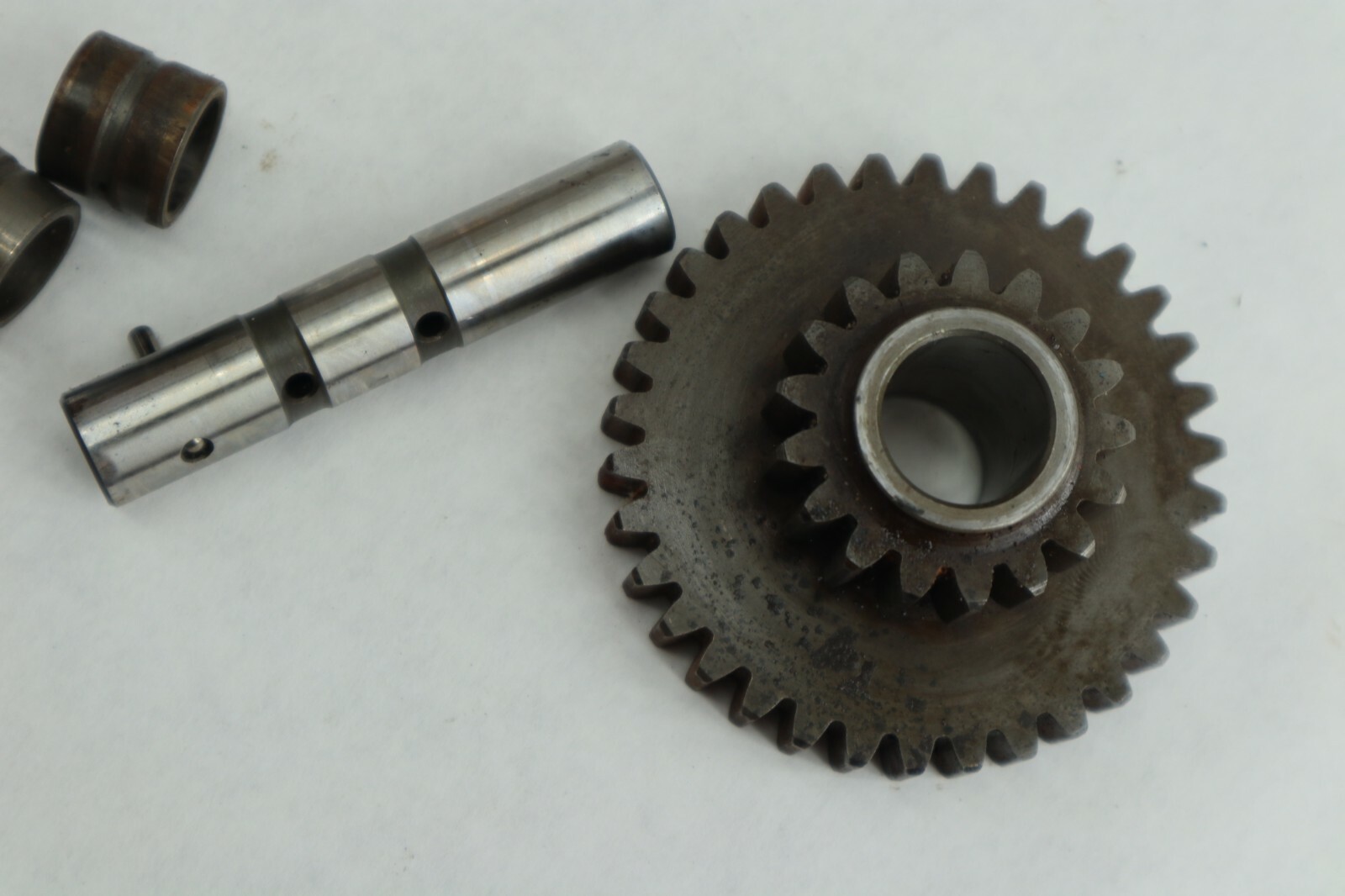 1985 85 HONDA STC 250 ES ATC250ES BIG RED REVERSE IDLER GEAR & SHAFT ASY - Image 10