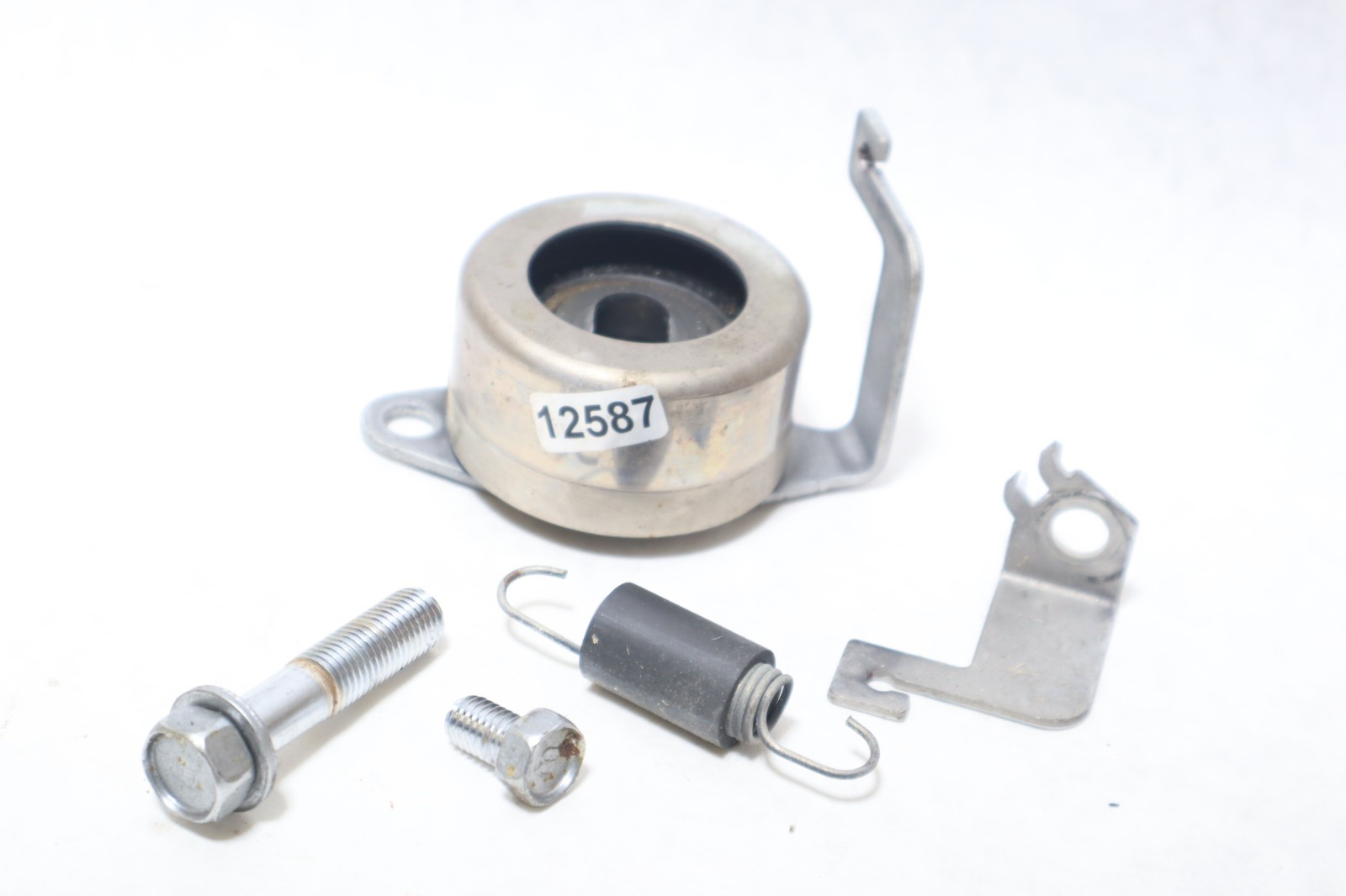 Yamaha Belt Tensioner Assy 68F-11590-00-00 150hp 200hp - Image 3