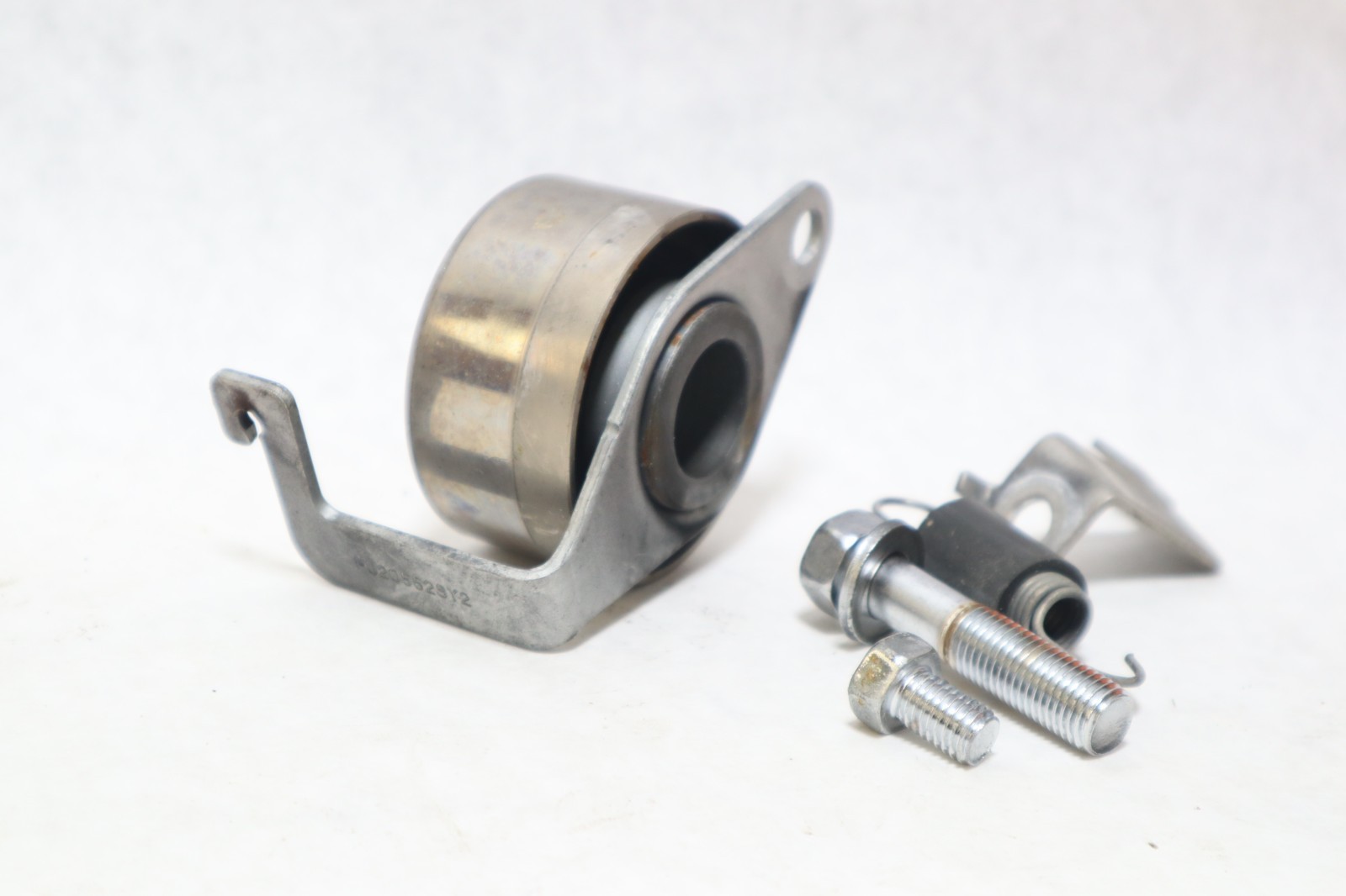 Yamaha Belt Tensioner Assy 68F-11590-00-00 150hp 200hp - Image 9