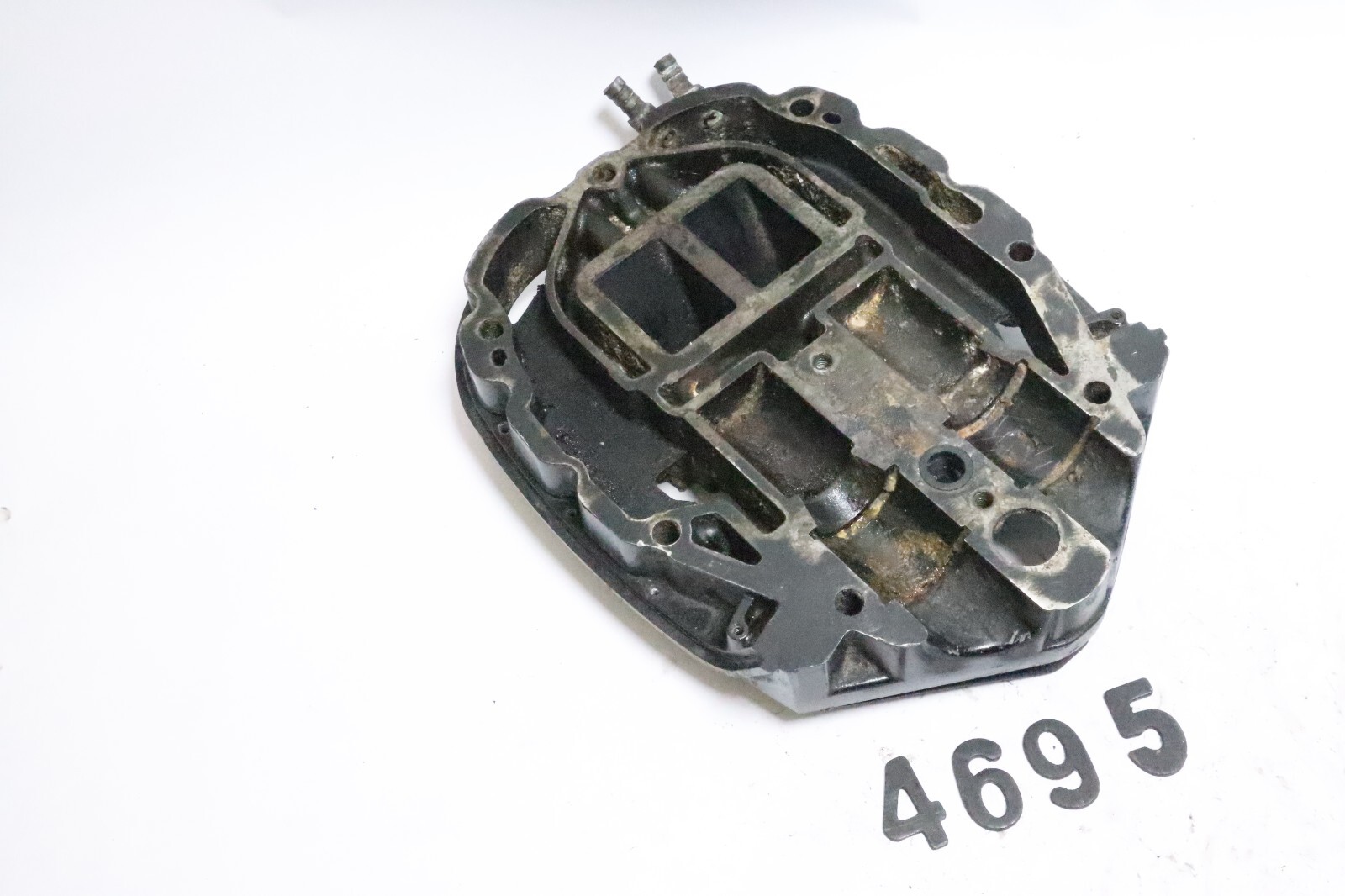 MERCURY DRIVESHAFT HOUSING PLATE # 18233A20 - Image 2