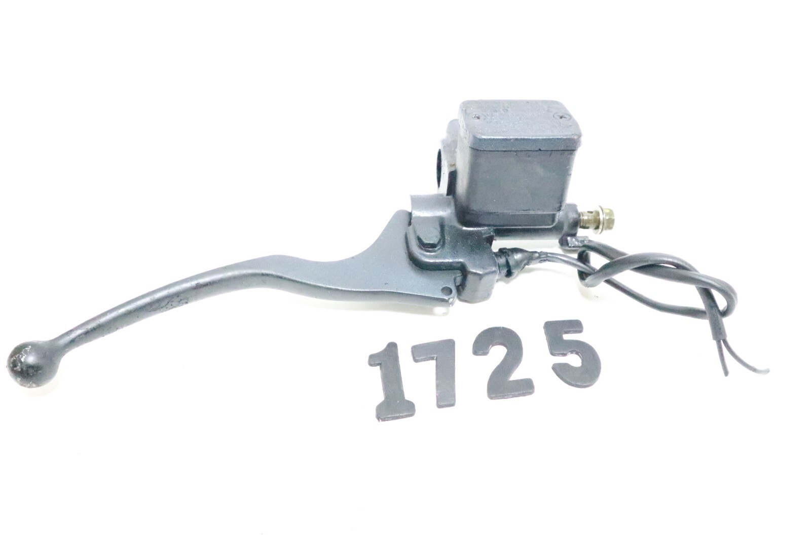 KAWASAKI 2012-2017 KVF300 BRUTE FORCE OEM FRONT RIGHT BRAKE MASTER CYLINDER - Image 2