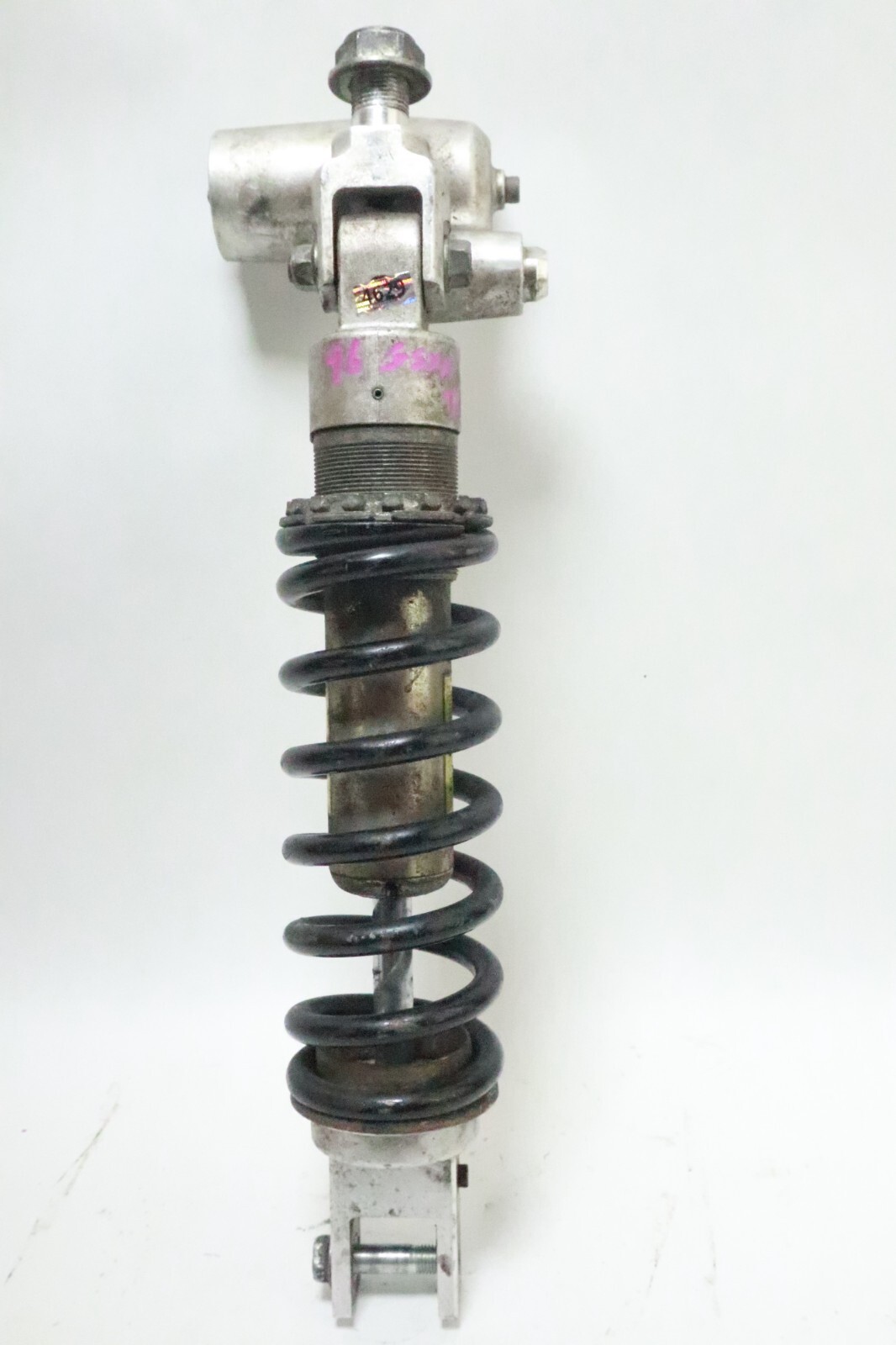 96-99 Suzuki GSXR 750 / 600 REAR SWINGARM SHOCK ABSORBER 62100-33E21
