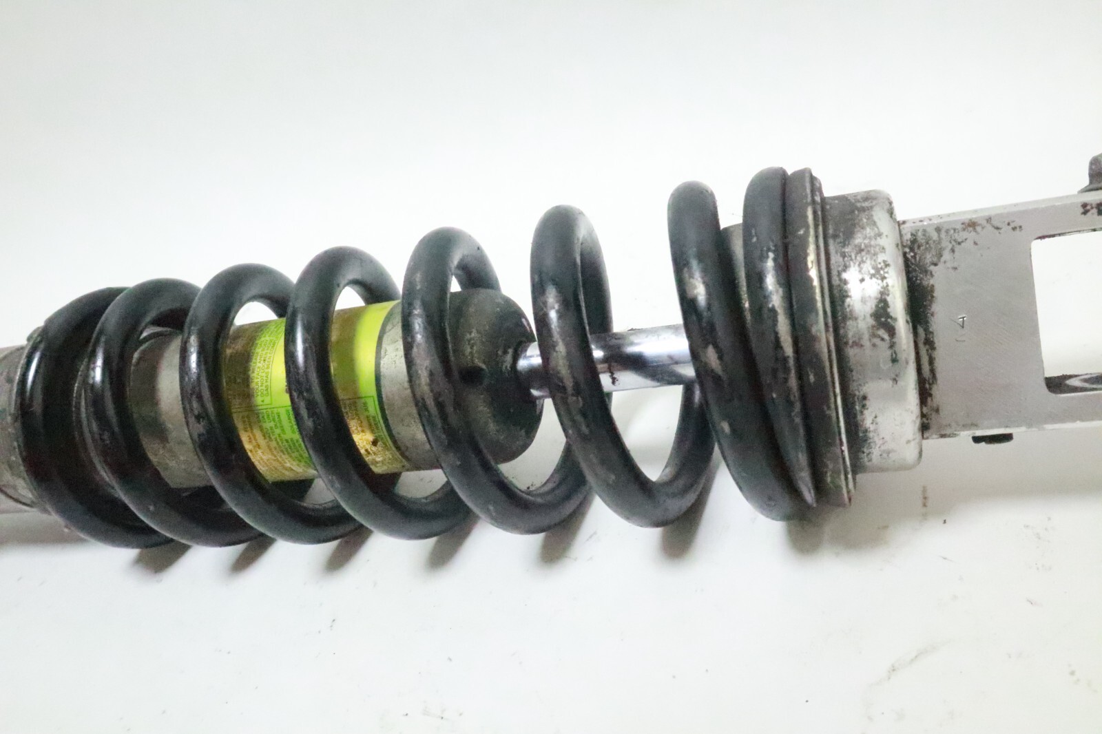 96-99 Suzuki GSXR 750 / 600 REAR SWINGARM SHOCK ABSORBER 62100-33E21 - Image 11