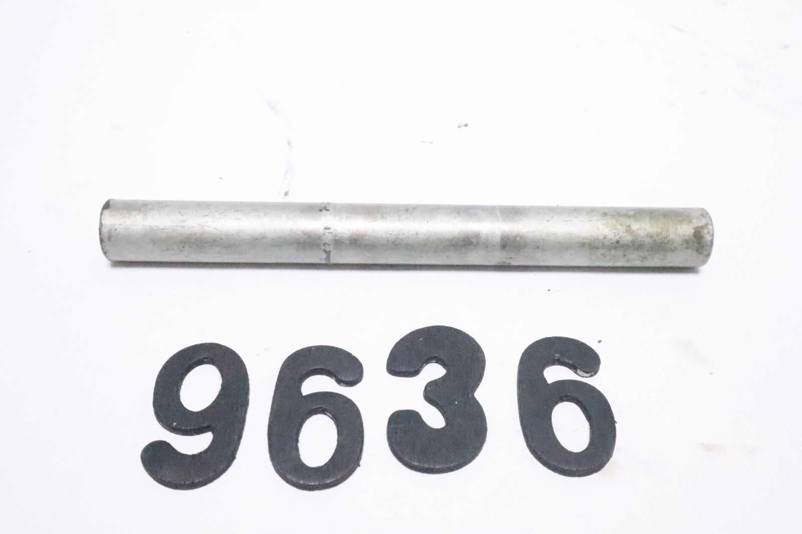 SUZUKI DT 75 115 100 140 HP EFI TILT CYLINDER LOWER SHAFT - Image 2