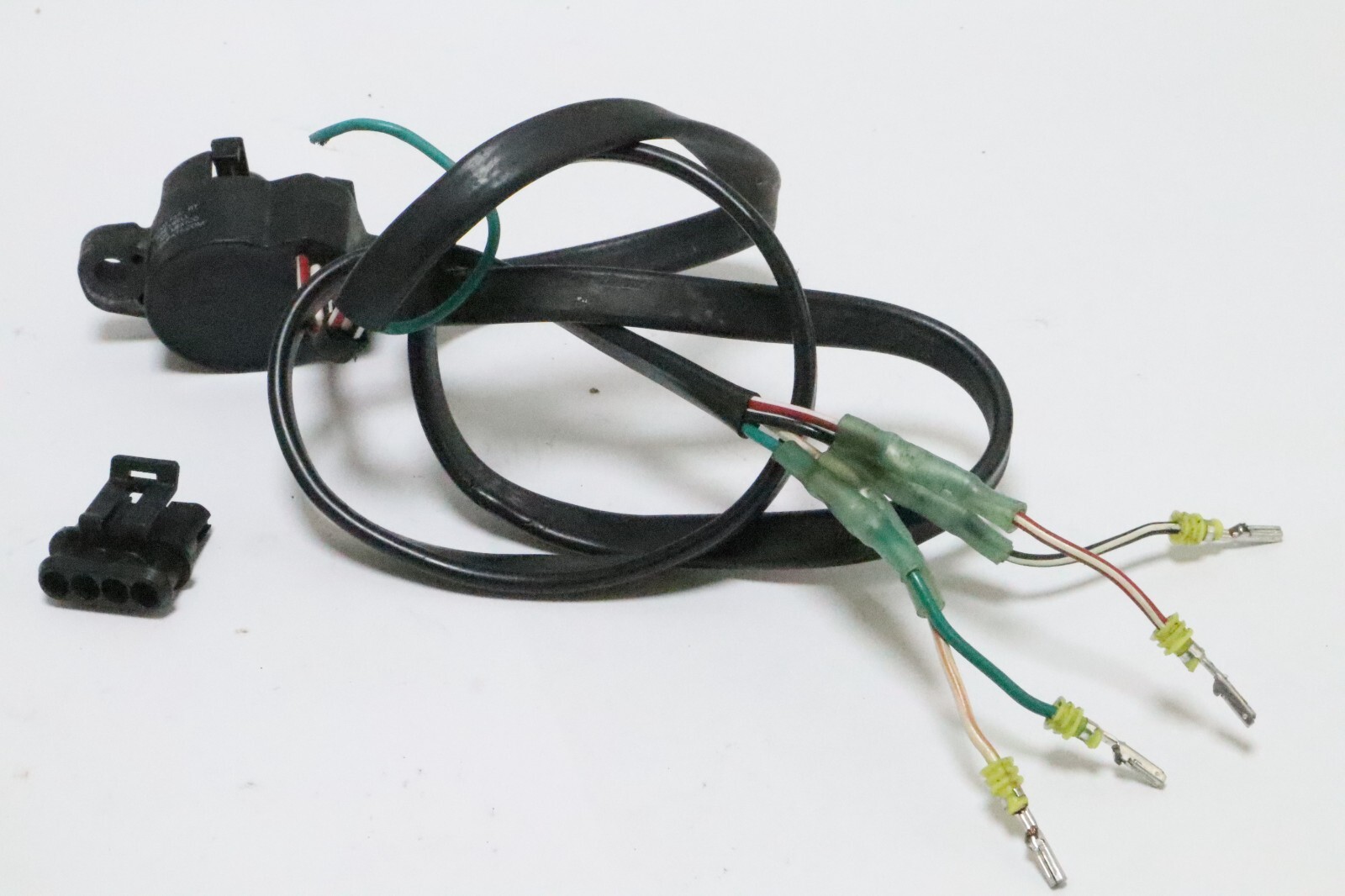 Evinrude 150 HP 150hp etec g2 175 200 hp Stroke Sending Unit ASSY 0587333 - Image 7