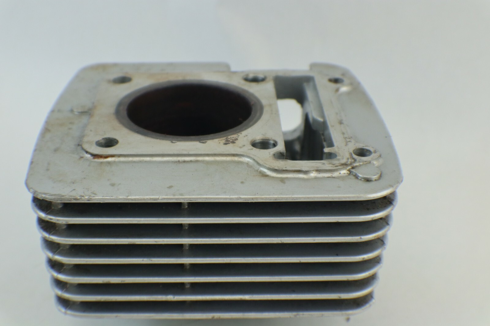 01 02 03 04 05 YAMAHA TTR125L ENGINE MOTOR CYLINDER JUG - Image 5