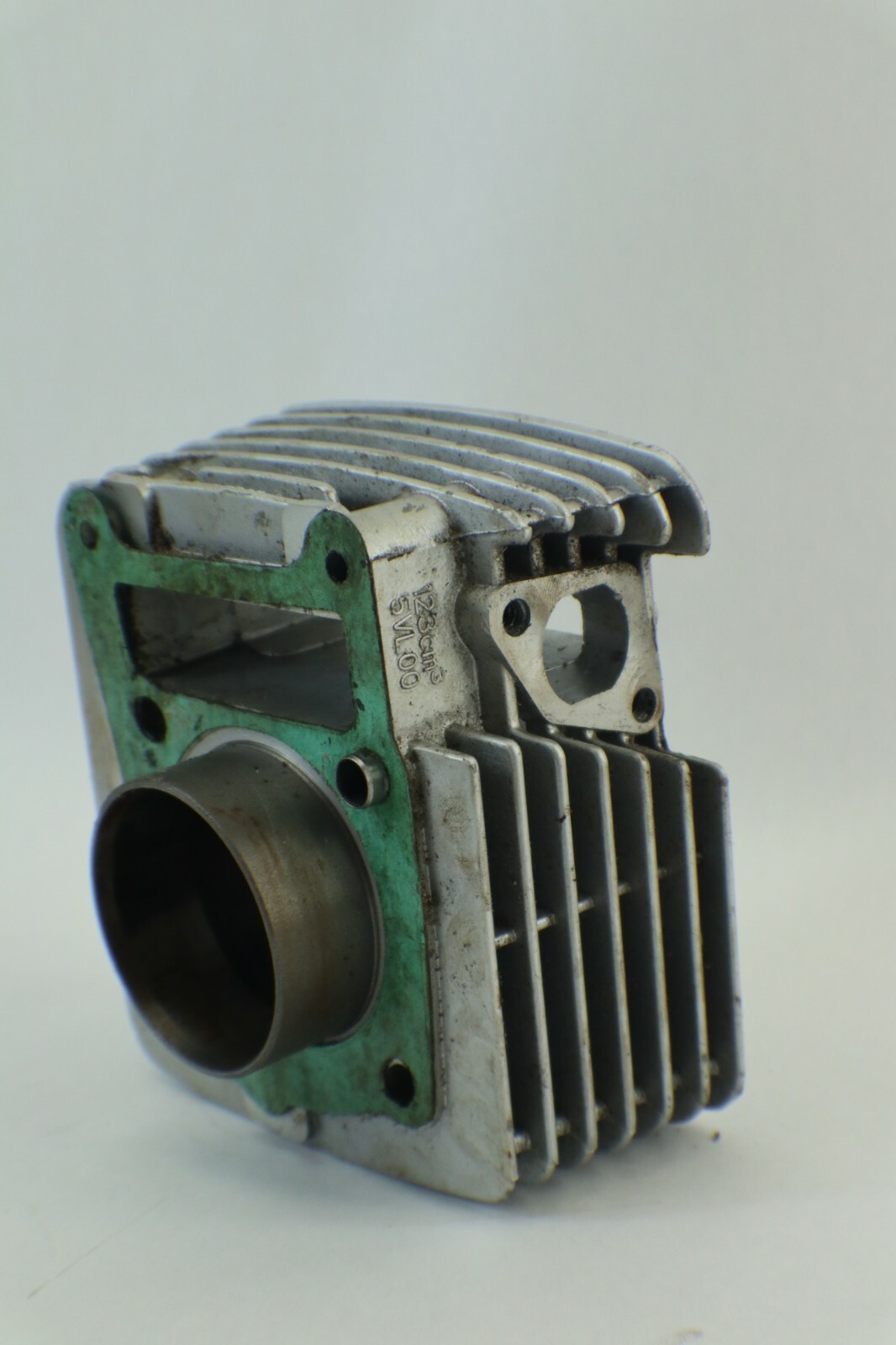 01 02 03 04 05 YAMAHA TTR125L ENGINE MOTOR CYLINDER JUG - Image 8