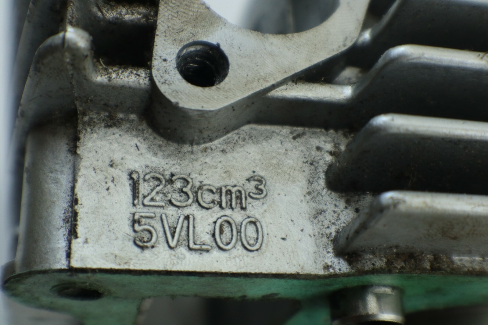 01 02 03 04 05 YAMAHA TTR125L ENGINE MOTOR CYLINDER JUG - Image 9