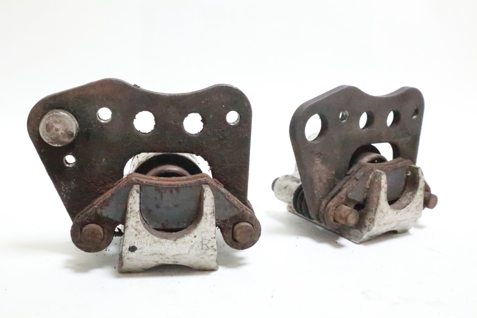 Front Left Right Brake Calipers for Polaris Sportsman 335 400 500 600 700 - Image 4