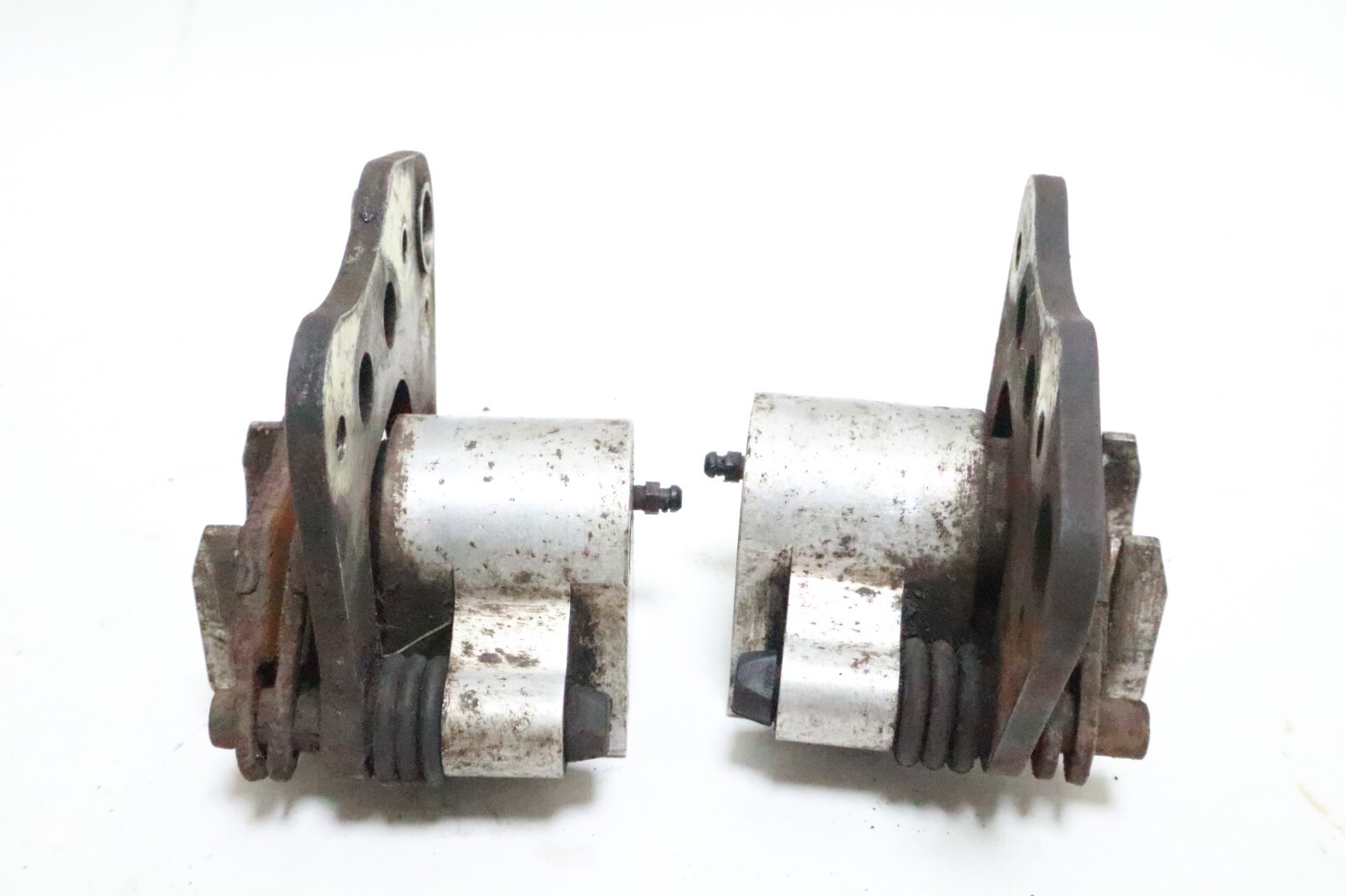 Front Left Right Brake Calipers for Polaris Sportsman 335 400 500 600 700 - Image 11