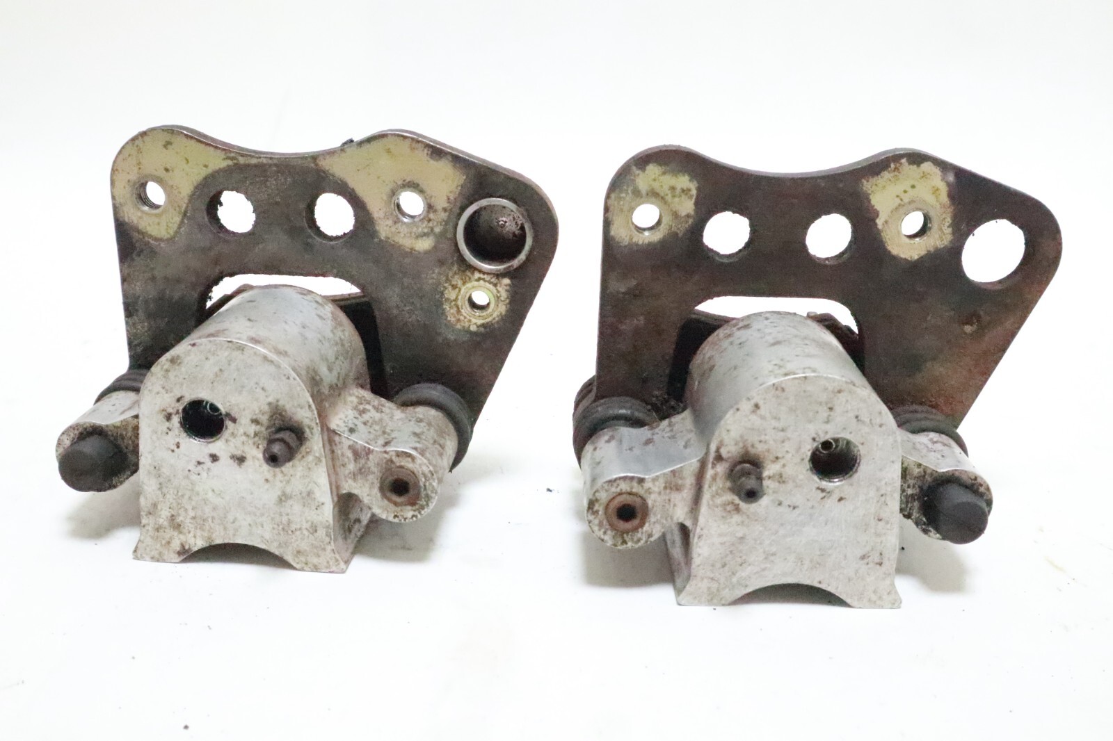 Front Left Right Brake Calipers for Polaris Sportsman 335 400 500 600 700 - Image 14