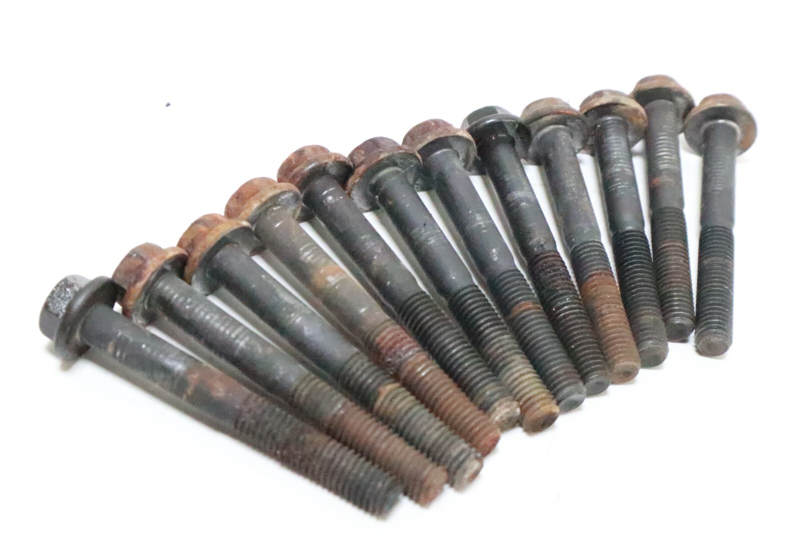 Generac gtv 760 990 dixie chopper xg2703 cylinder head BOLTS - Image 9