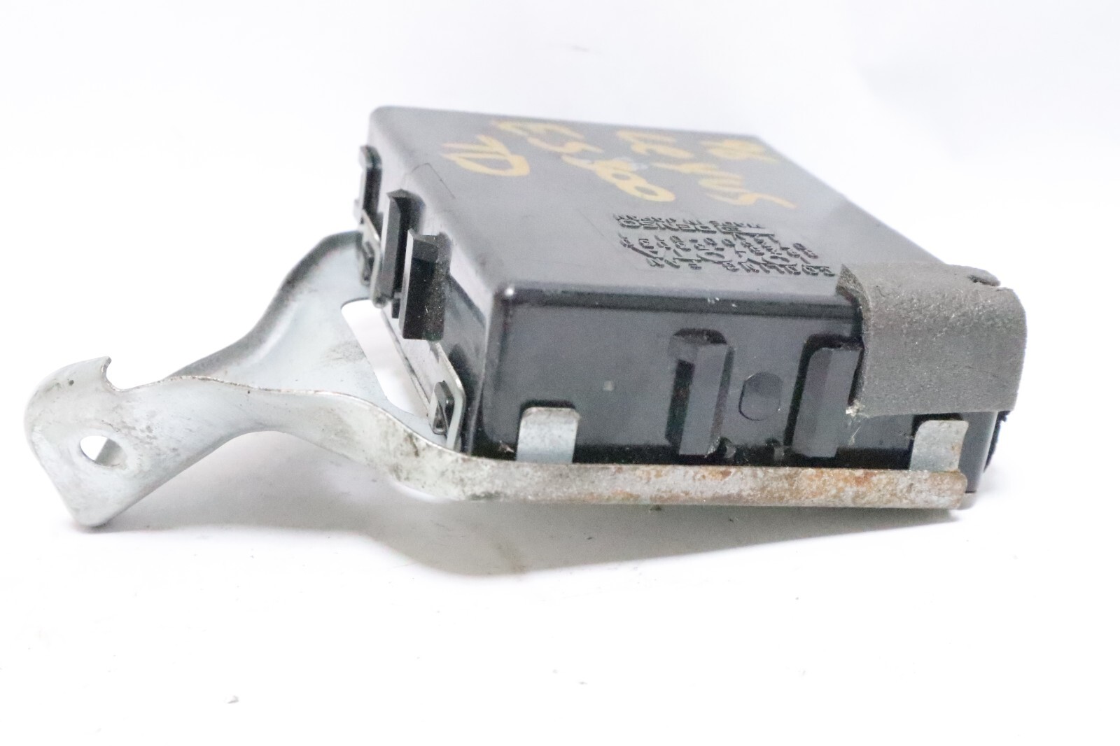 1994-1996 LEXUS ES300 COOLING FAN MODULE 89257-33030 OEM NS509186