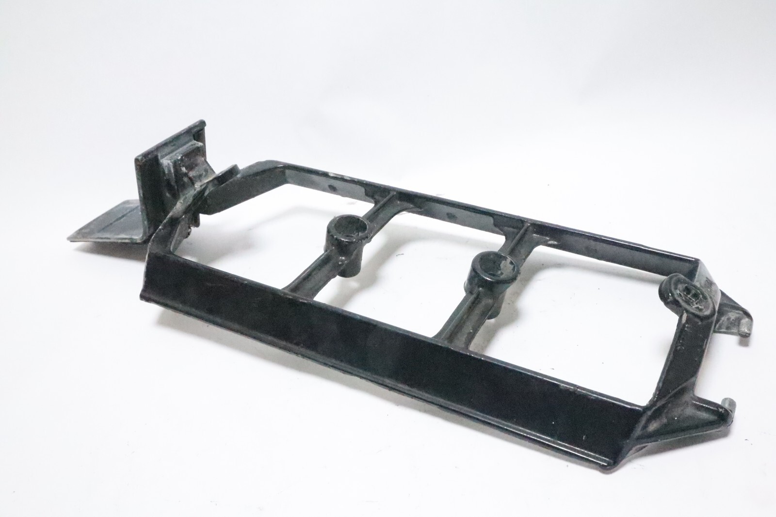 MARINER 50HP 3-CYL REAR COWL SUPPORT BRACKET 74510A2 MERCURY OUTBOARD MOTOR - Image 8