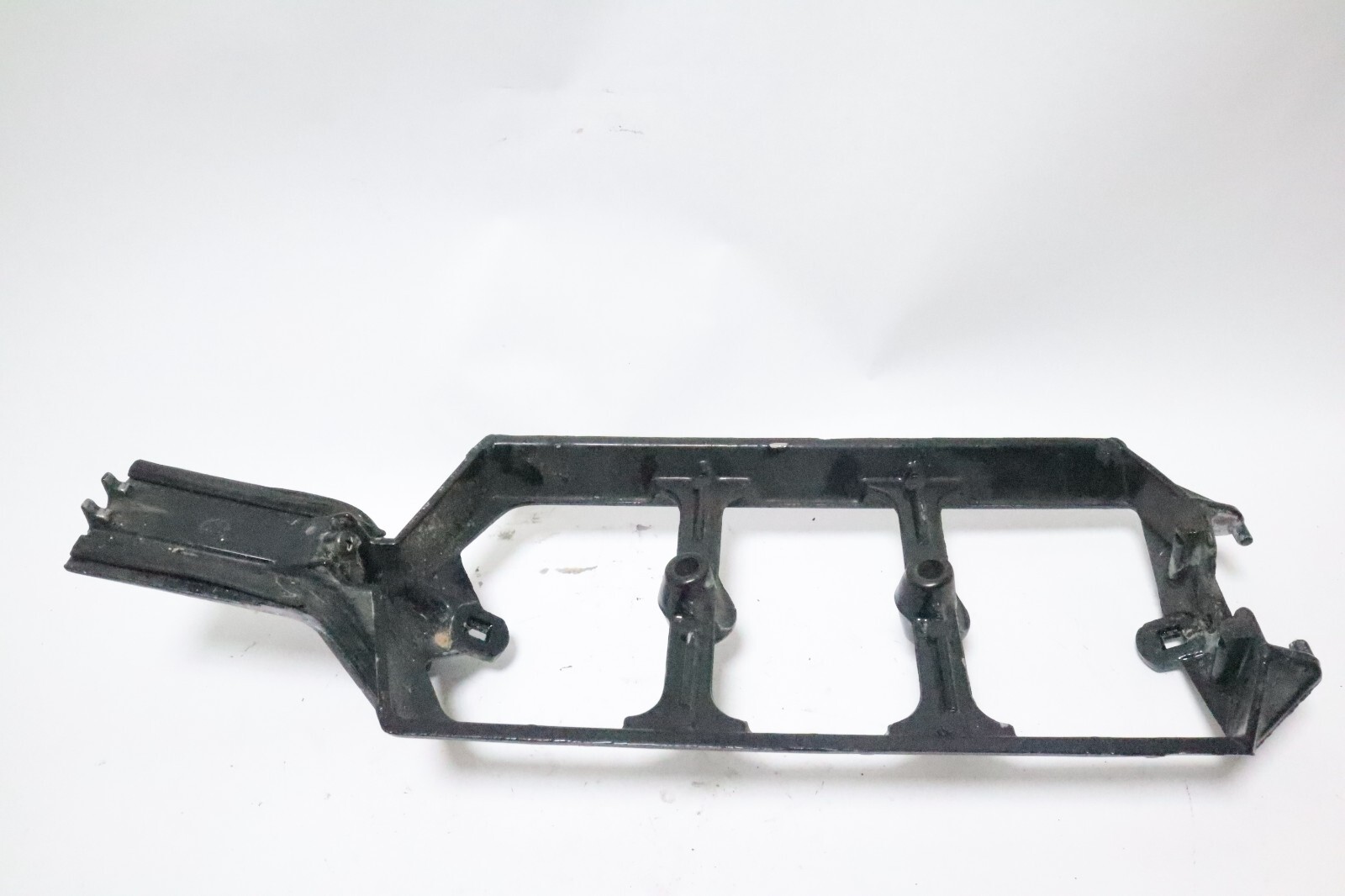 MARINER 50HP 3-CYL REAR COWL SUPPORT BRACKET 74510A2 MERCURY OUTBOARD MOTOR - Image 15