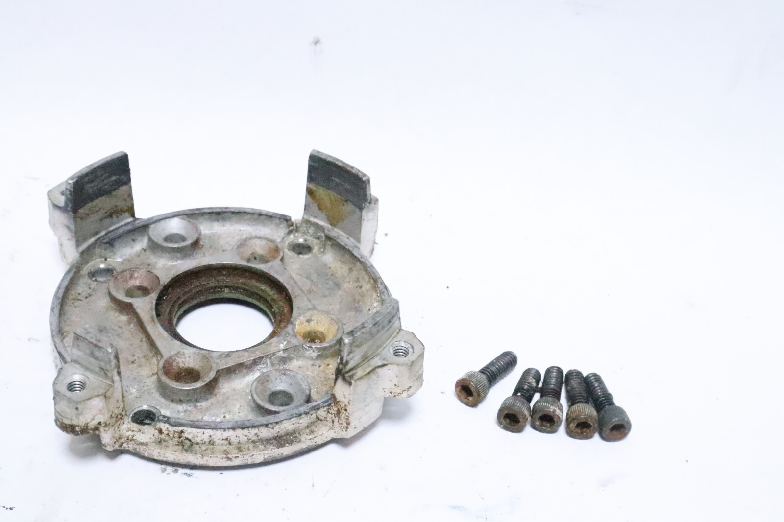 818070A1 522144-2 Force Chrysler 1981-94 Bearing Cage Assembly 85-150 HP - Image 4